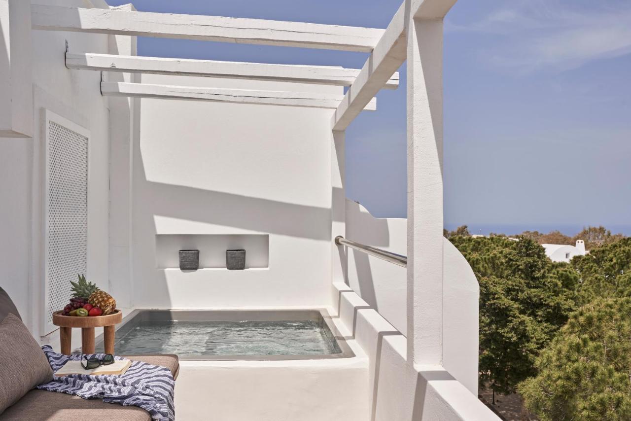 Loizos Stylish Residences ฟิรา ภายนอก รูปภาพ