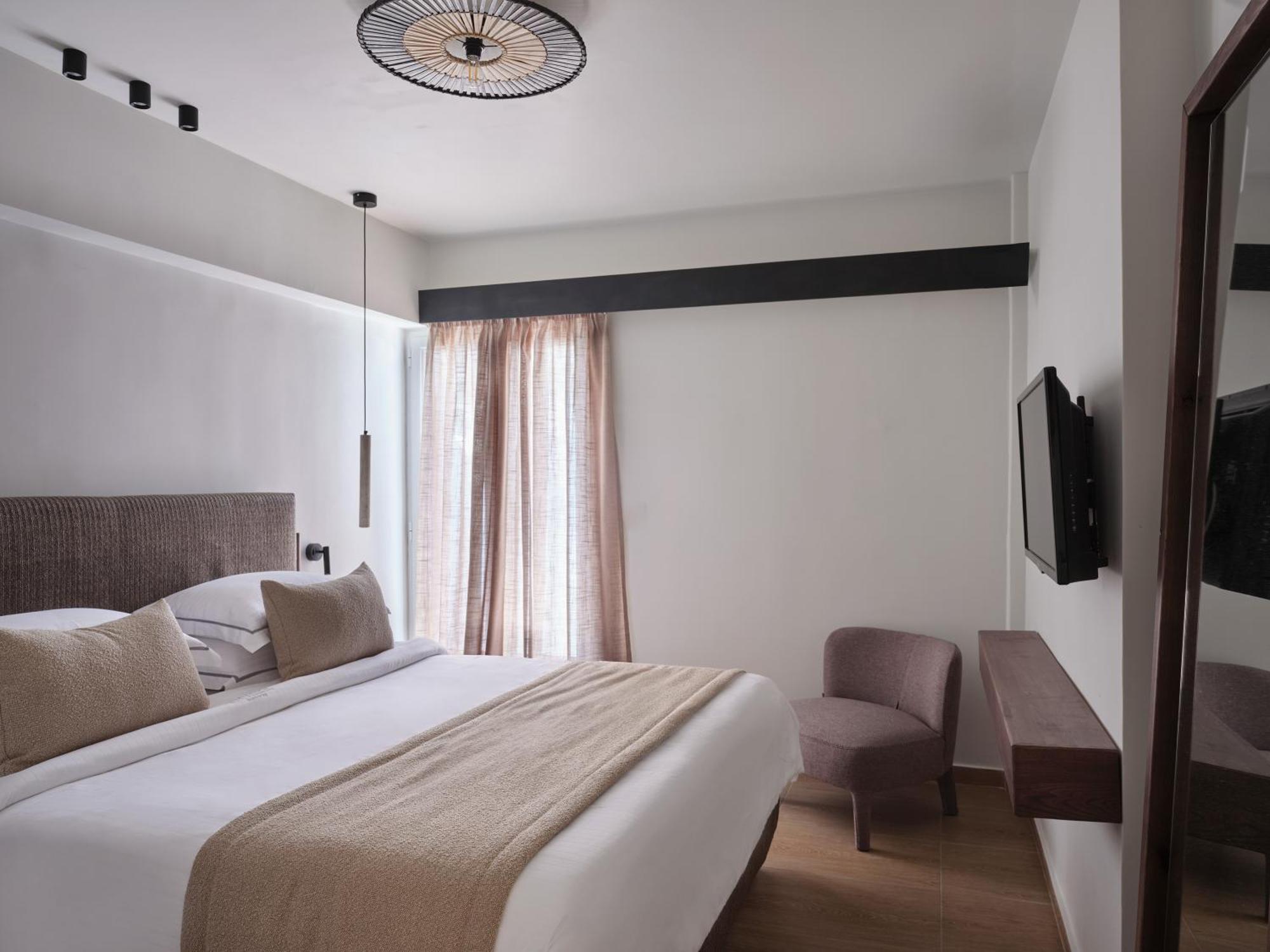 Loizos Stylish Residences ฟิรา ภายนอก รูปภาพ