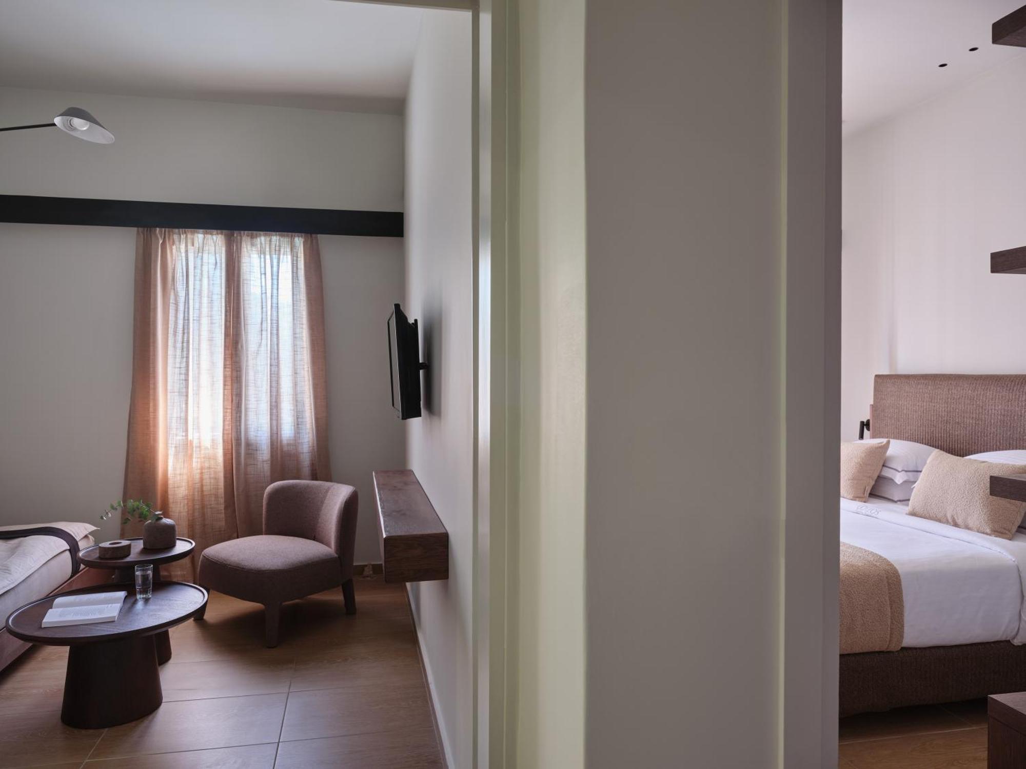 Loizos Stylish Residences ฟิรา ภายนอก รูปภาพ