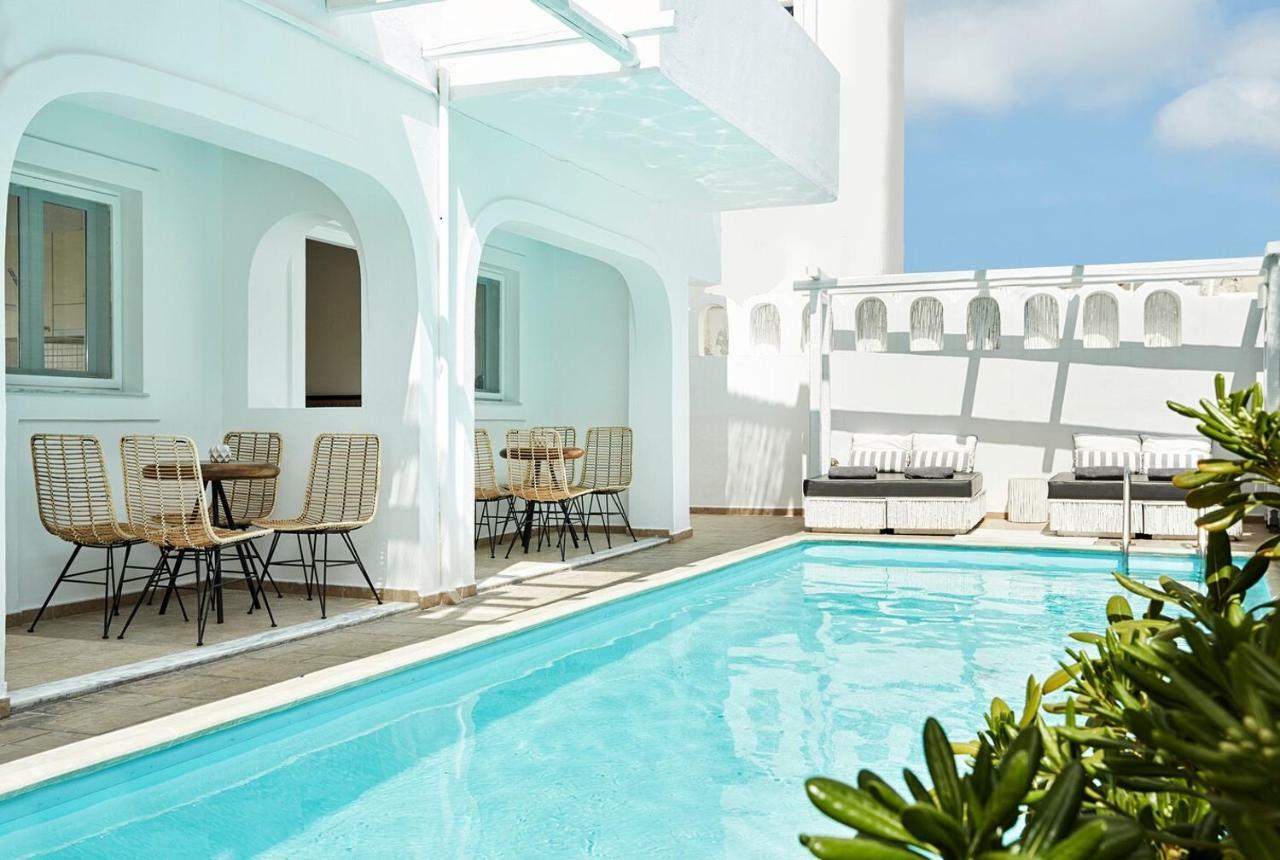 Loizos Stylish Residences ฟิรา ภายนอก รูปภาพ